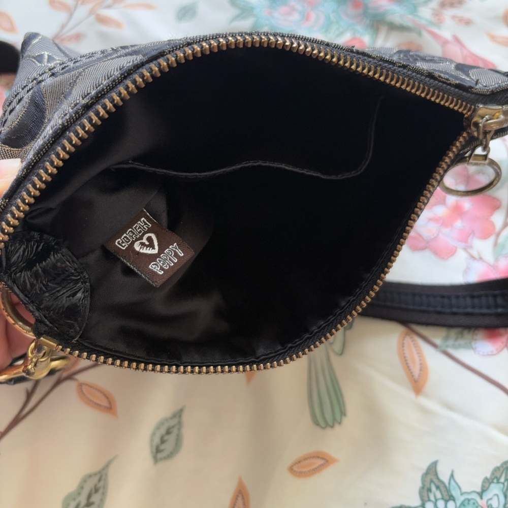 Coach Poppy Black and Gold Crossbody - Picture 6 of 10